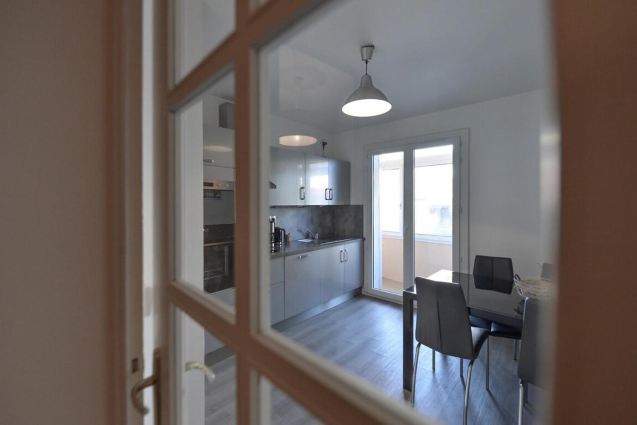 Furnished Apartment For 4 People In The City Center Анси Екстериор снимка